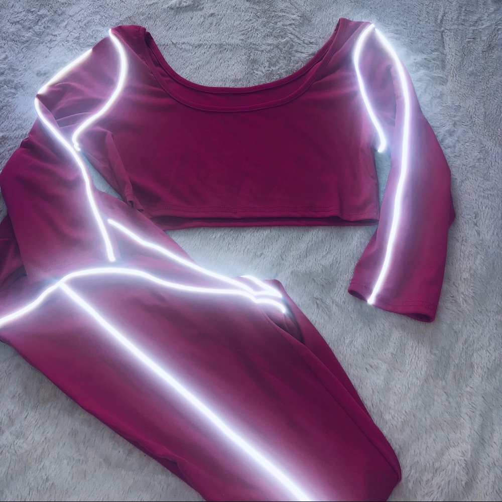 Reflective 2 piece outfit - Picture 6 of 8